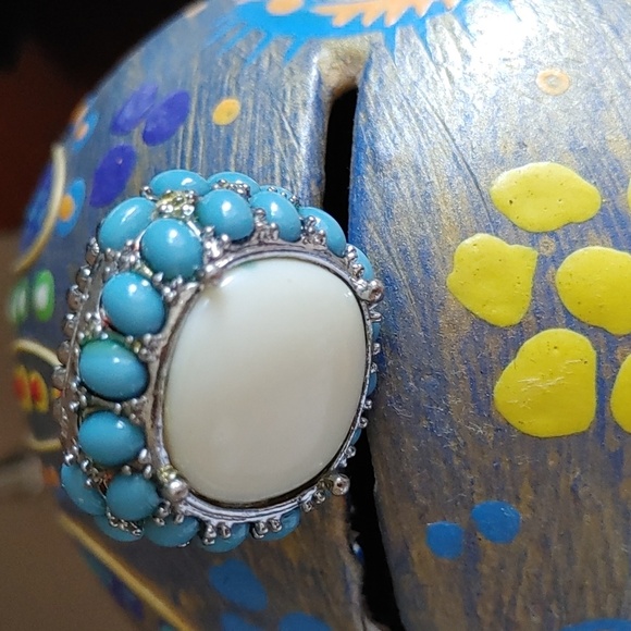 💚Women's Bohemian/Western Ring With Stretch Band - Picture 1 of 6